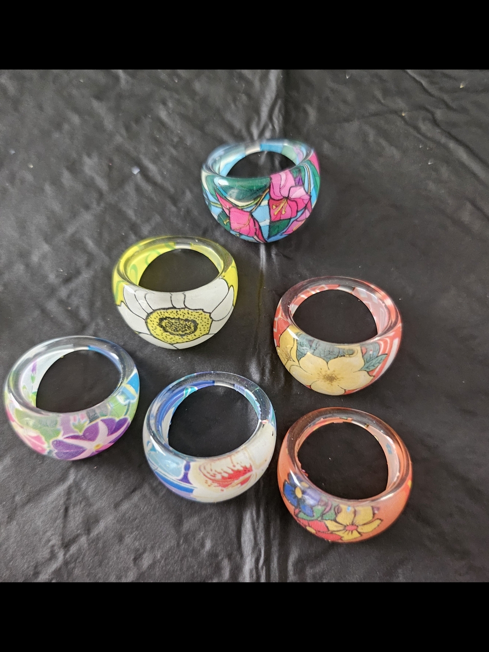 Floral Resin Statement Rings - Blue & Multicolor - Picture 2 of 2